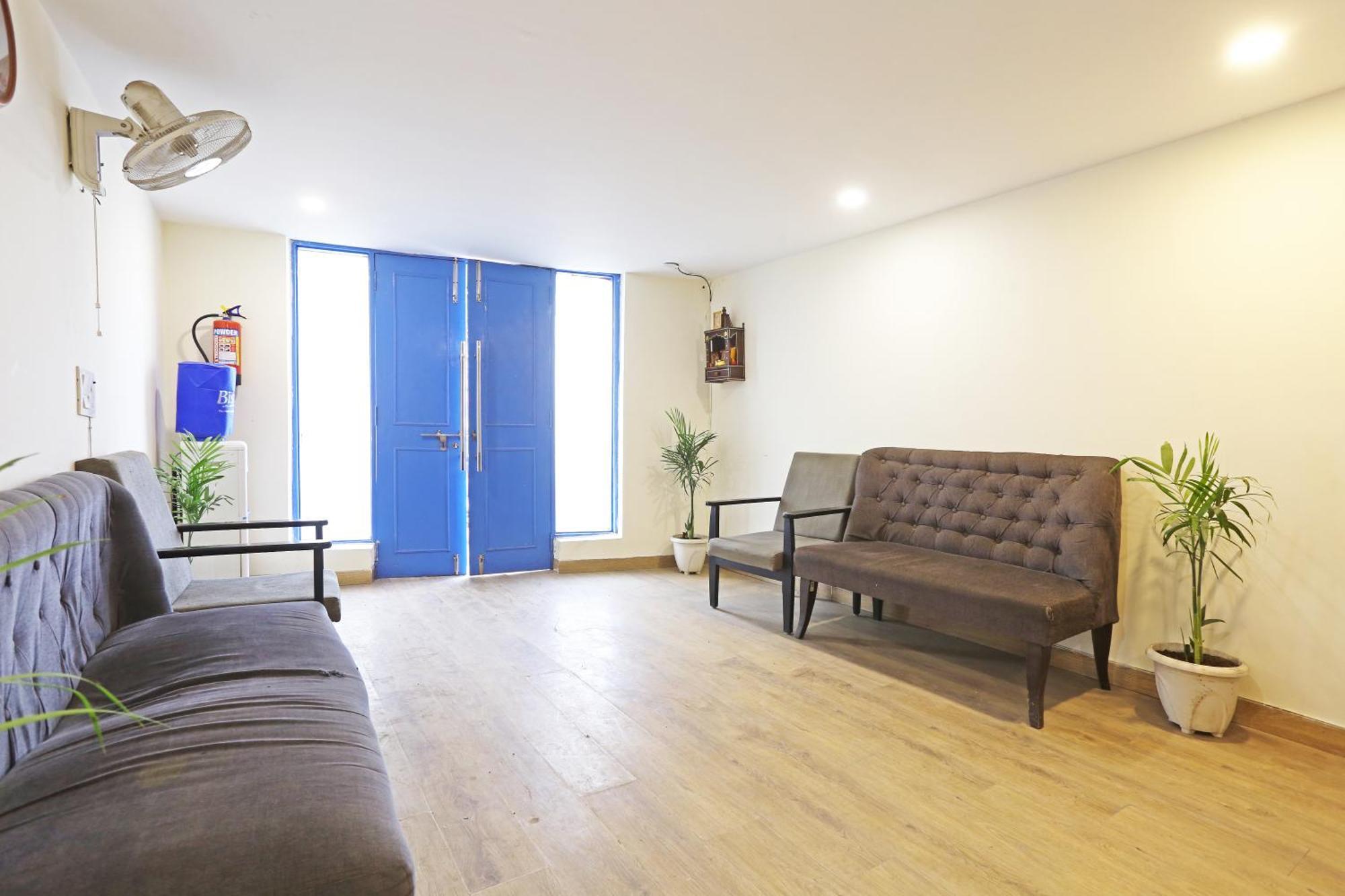 Hotel Twamev Residency Uttam Nagar Couple Friendly Delhi  Exterior photo