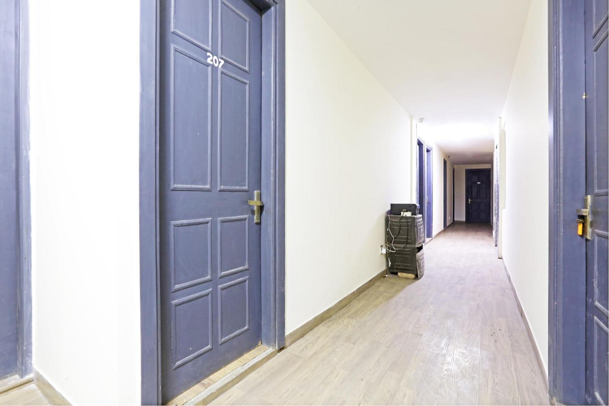 Hotel Twamev Residency Uttam Nagar Couple Friendly Delhi  Exterior photo